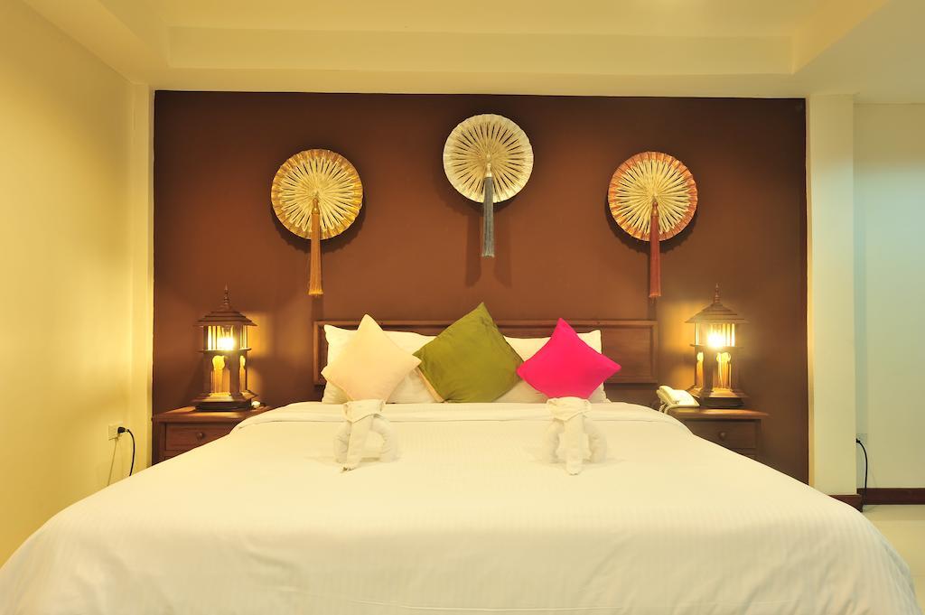 Lullaby Inn Silom Bangkok Dış mekan fotoğraf